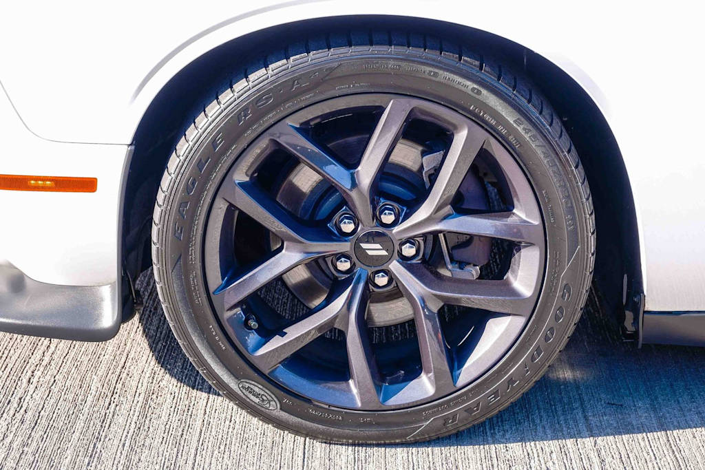Thumbnail: 2019 Dodge Challenger - 20
