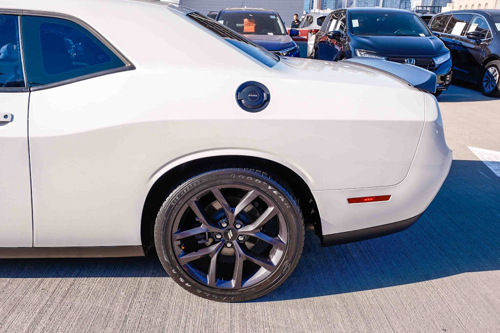 Thumbnail: 2019 Dodge Challenger - 7
