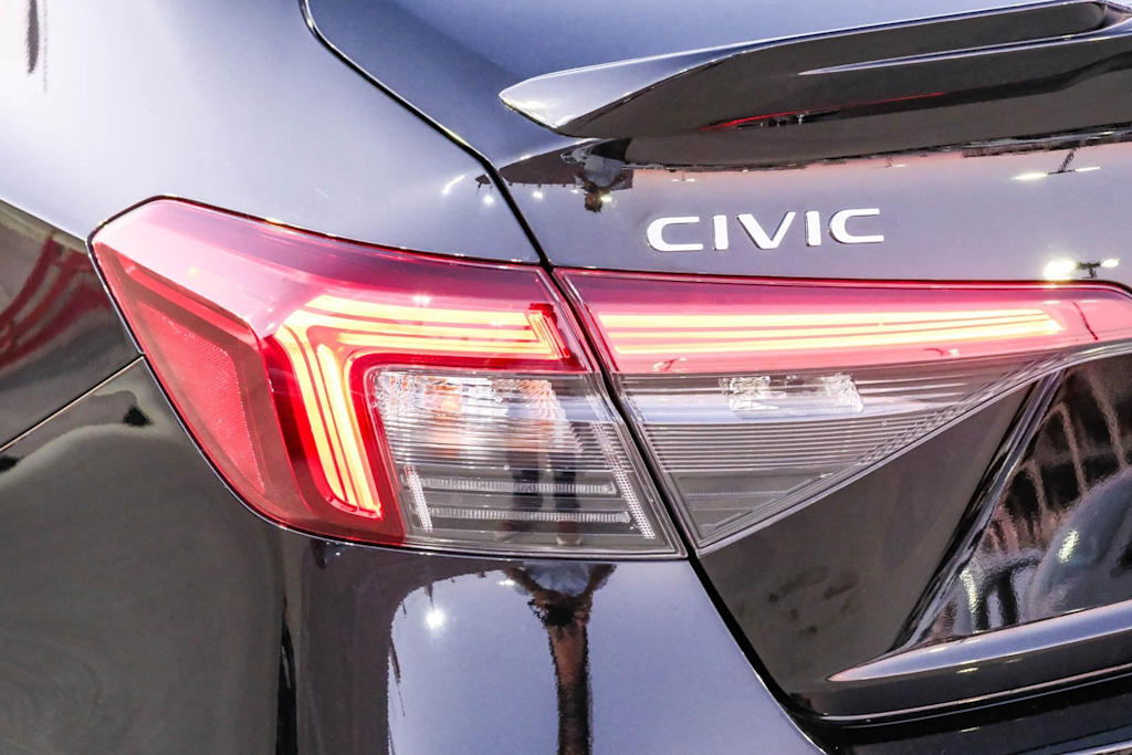 Thumbnail: 2025 Honda Civic - 19