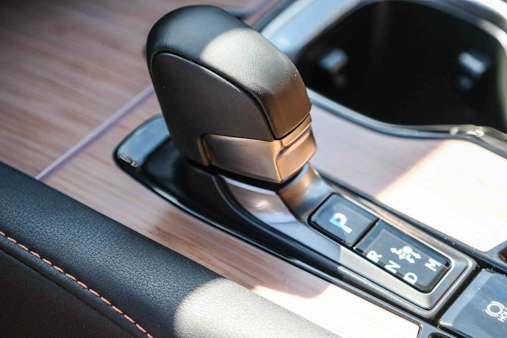 Thumbnail: 2024 Lexus RX - 12