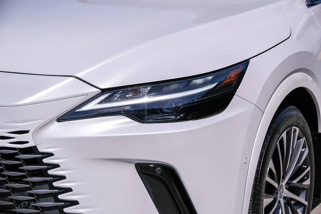 Thumbnail: 2024 Lexus RX - 23