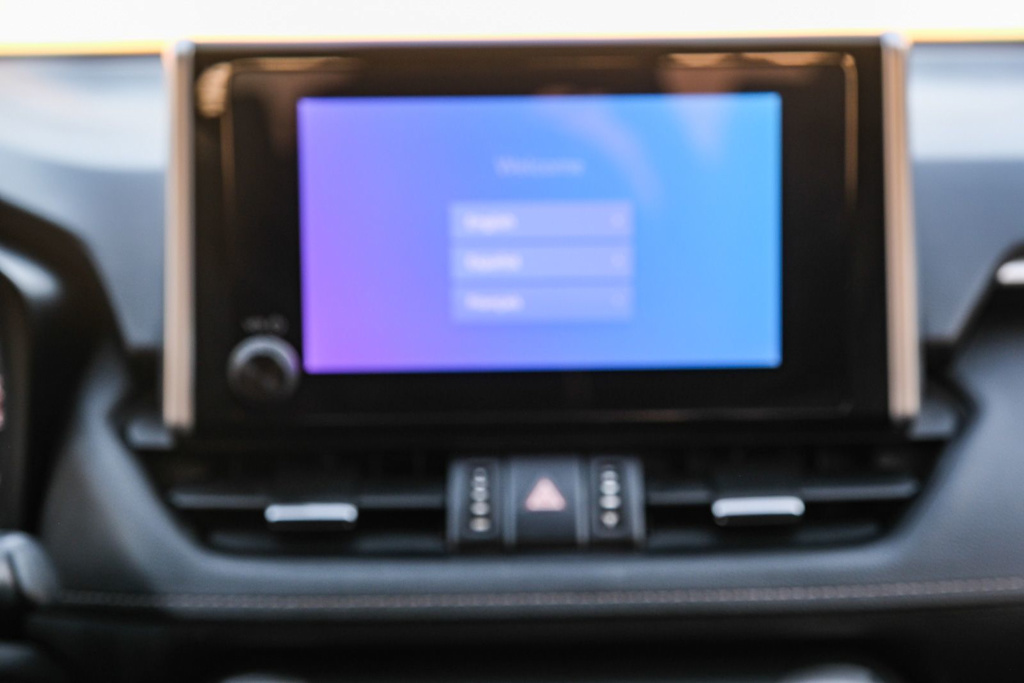 Thumbnail: 2025 Toyota RAV4 - 24