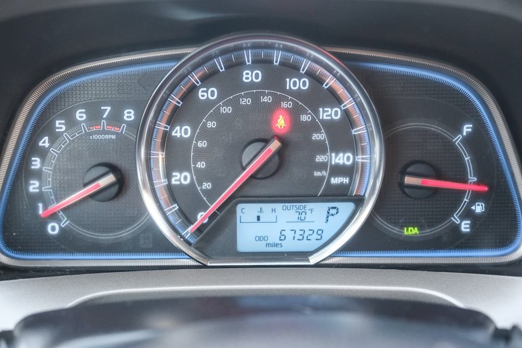 Thumbnail: 2015 Toyota RAV4 - 15