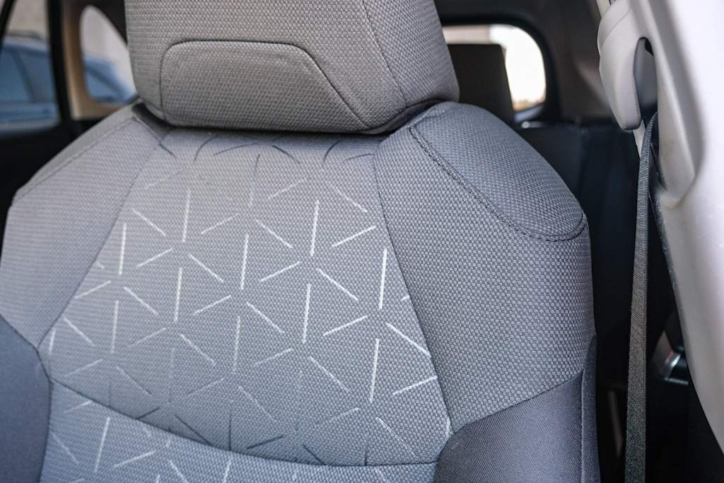 Thumbnail: 2021 Toyota RAV4 - 26