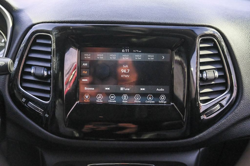 Thumbnail: 2020 Jeep Compass - 25