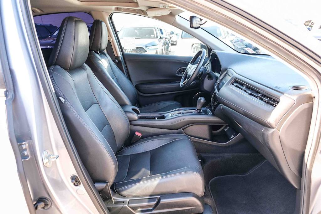 Thumbnail: 2019 Honda HR-V - 10