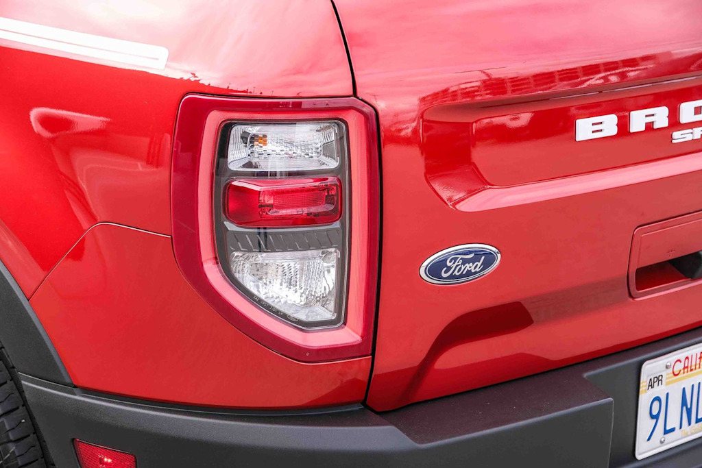 Thumbnail: 2023 Ford Bronco Sport - 19