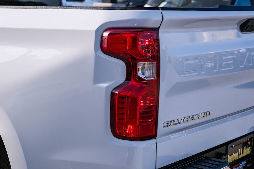 Thumbnail: 2025 Chevrolet Silverado 1500 - 16