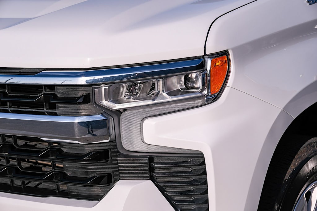 Thumbnail: 2025 Chevrolet Silverado 1500 - 20