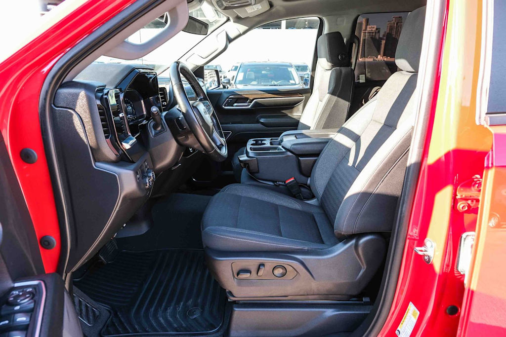Thumbnail: 2023 Chevrolet Silverado 1500 - 9