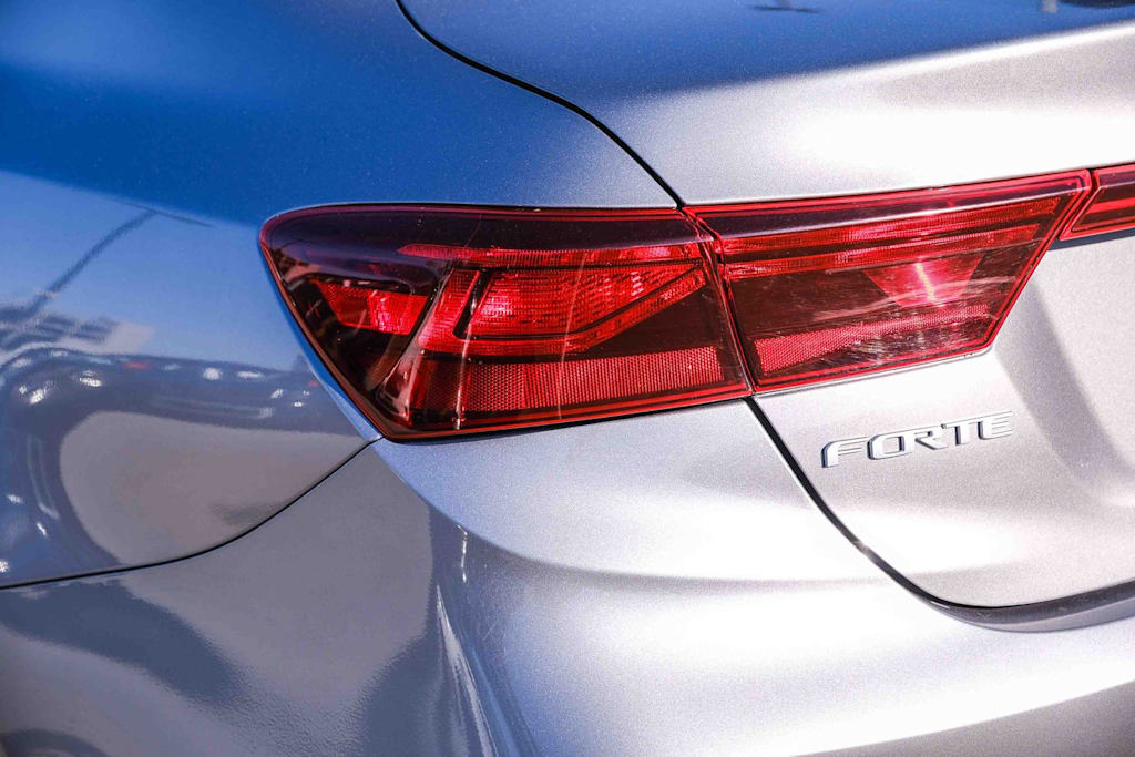 Thumbnail: 2024 Kia Forte - 19
