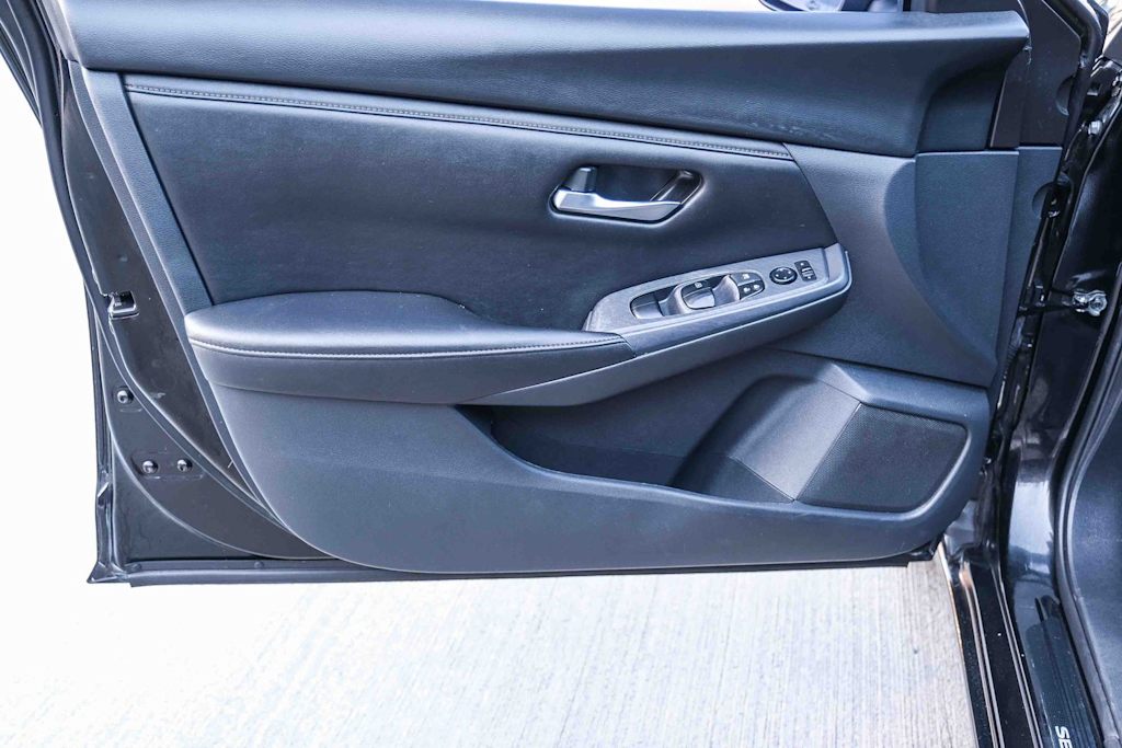 Thumbnail: 2024 Nissan Sentra - 25