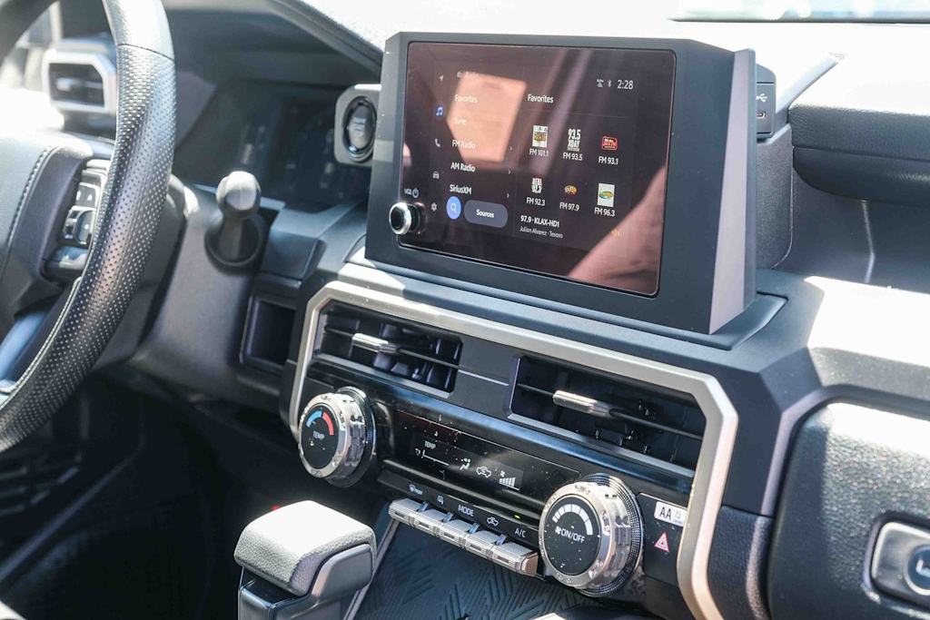 Thumbnail: 2025 Toyota Tacoma - 2