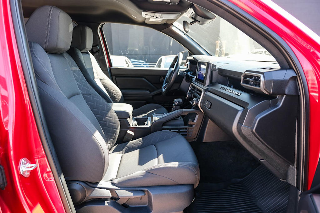 Thumbnail: 2024 Toyota Tacoma - 9