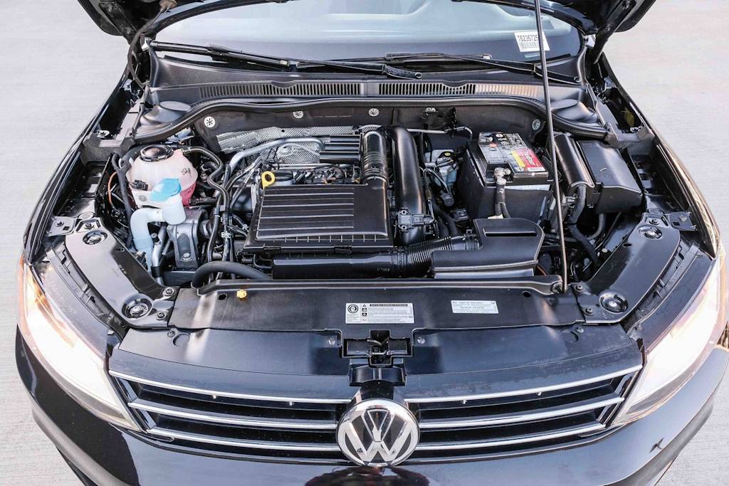 Thumbnail: 2018 Volkswagen Jetta - 7