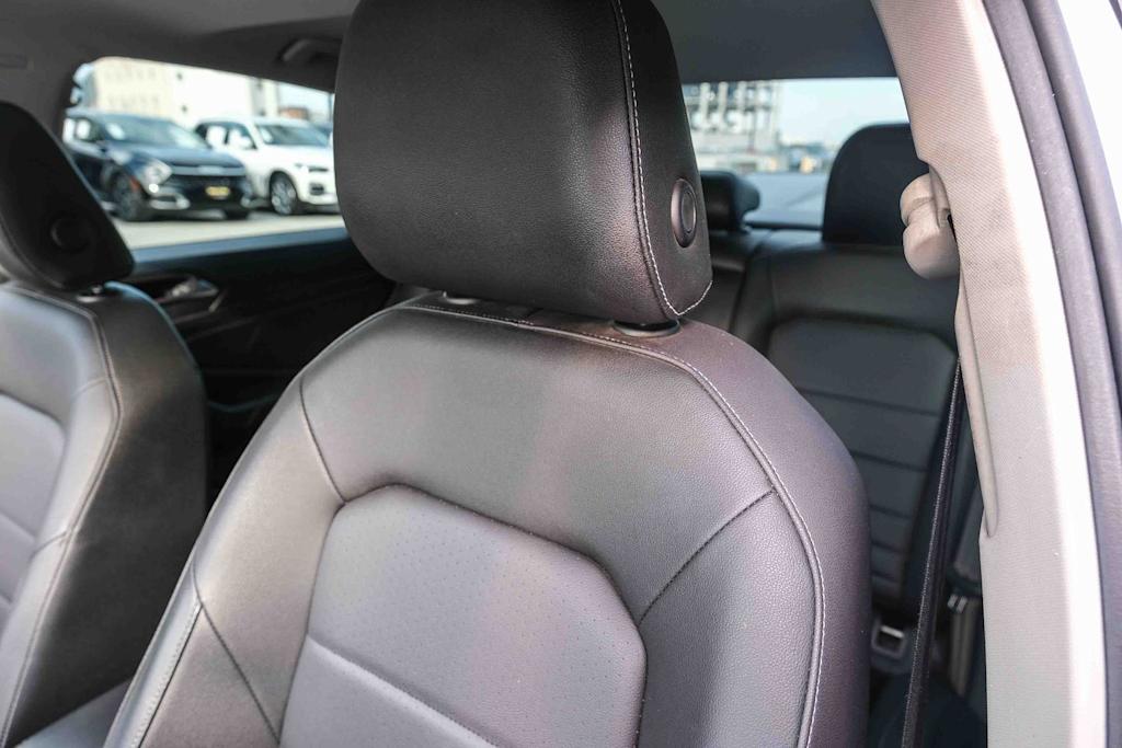 Thumbnail: 2021 Volkswagen Jetta - 25