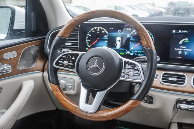 2022 Mercedes-Benz GLS 450 9