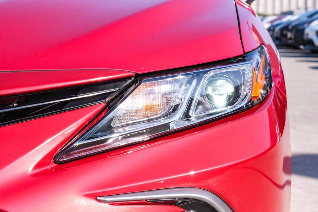 Thumbnail: 2023 Toyota Camry - 21