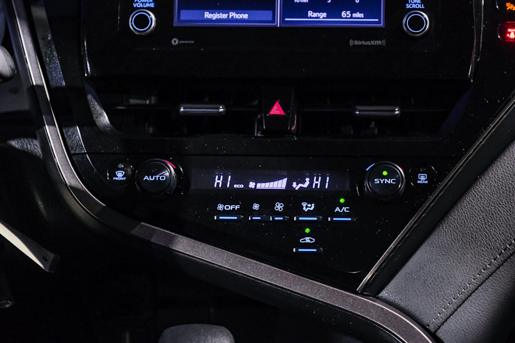 Thumbnail: 2024 Toyota Camry - 15