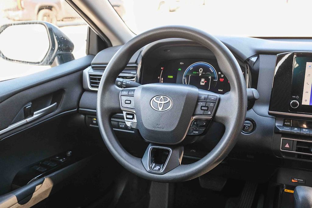 Thumbnail: 2025 Toyota Camry - 9