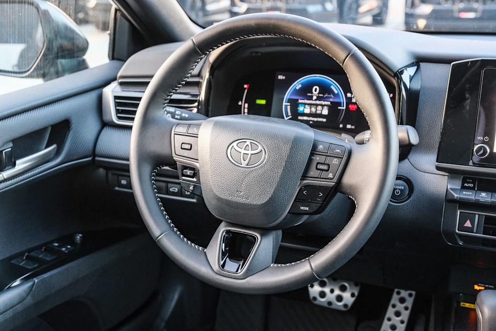 Thumbnail: 2026 Toyota Camry - 8