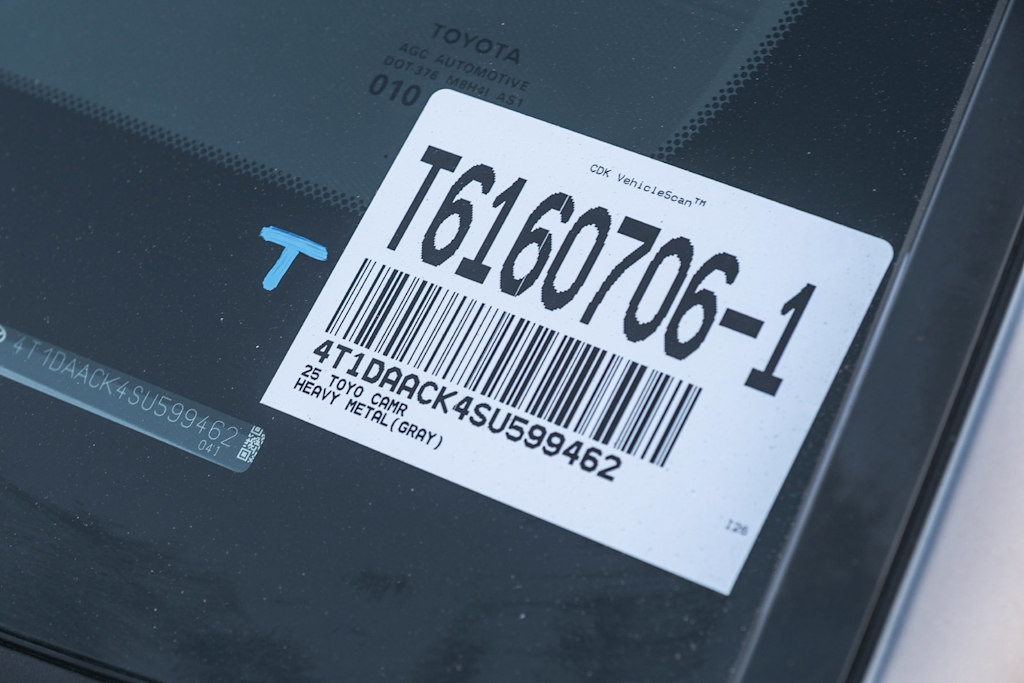 Thumbnail: 2025 Toyota Camry - 16