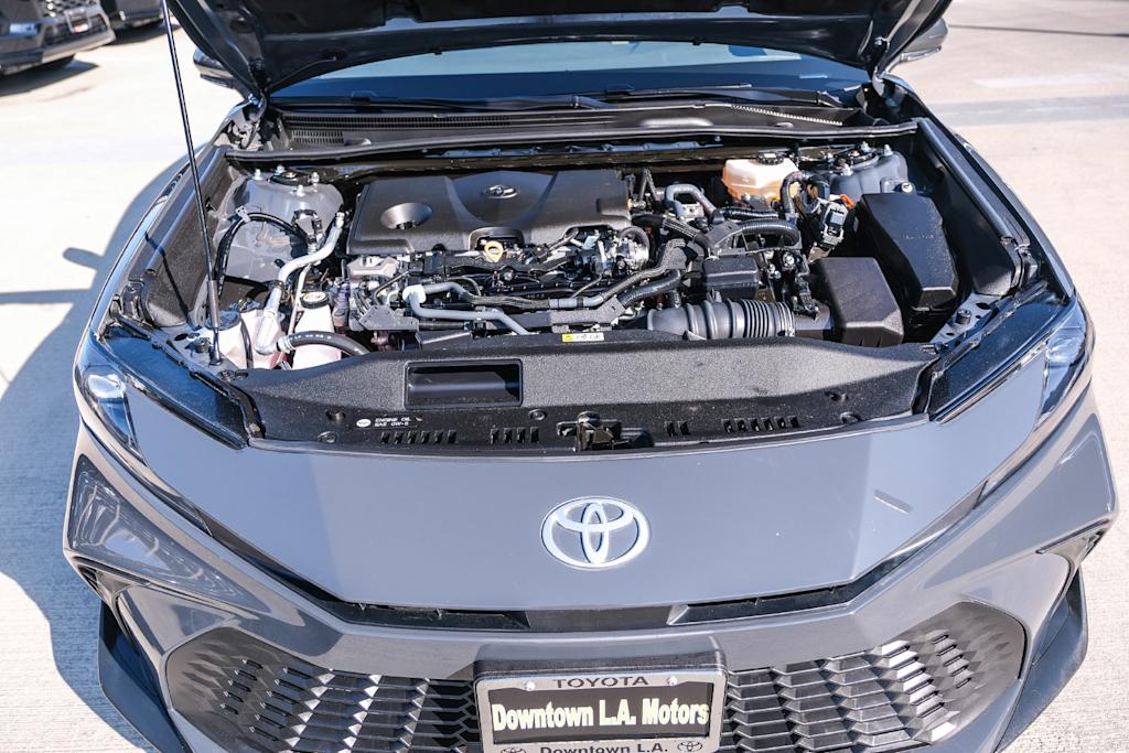 Thumbnail: 2025 Toyota Camry - 6