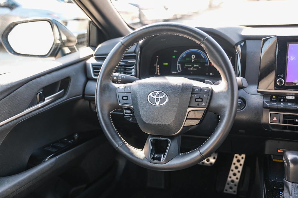 Thumbnail: 2025 Toyota Camry - 7