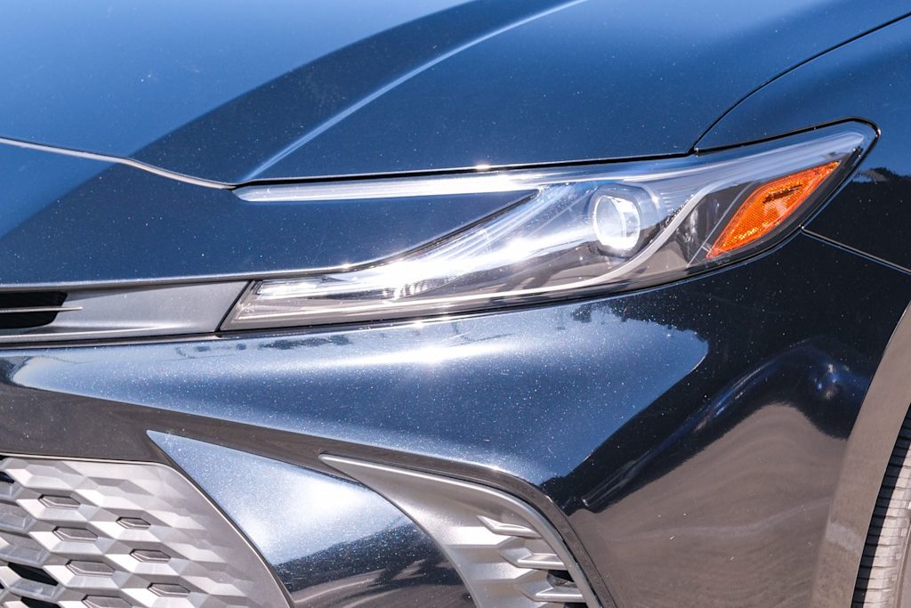 Thumbnail: 2025 Toyota Camry - 22