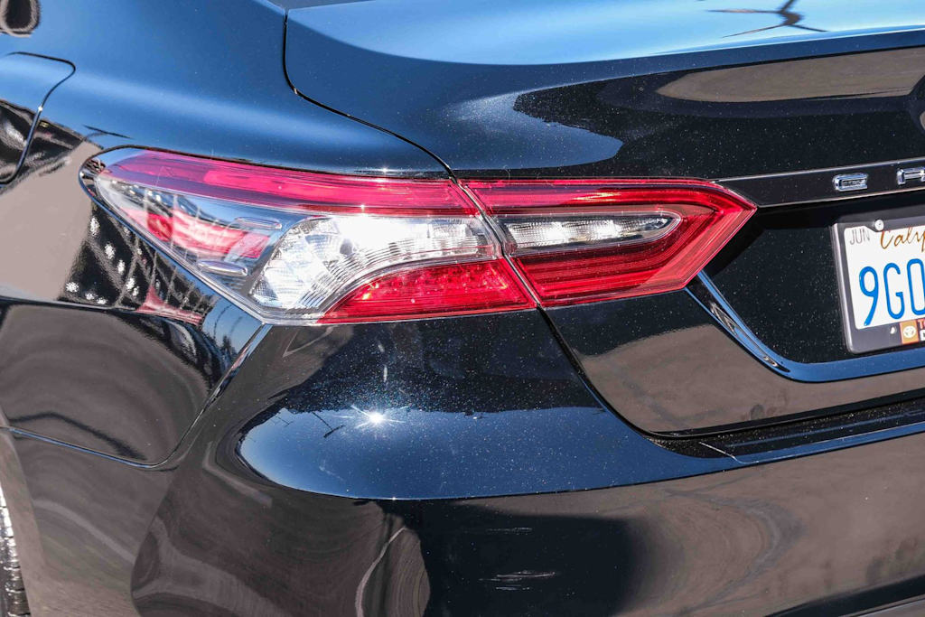 Thumbnail: 2023 Toyota Camry - 18