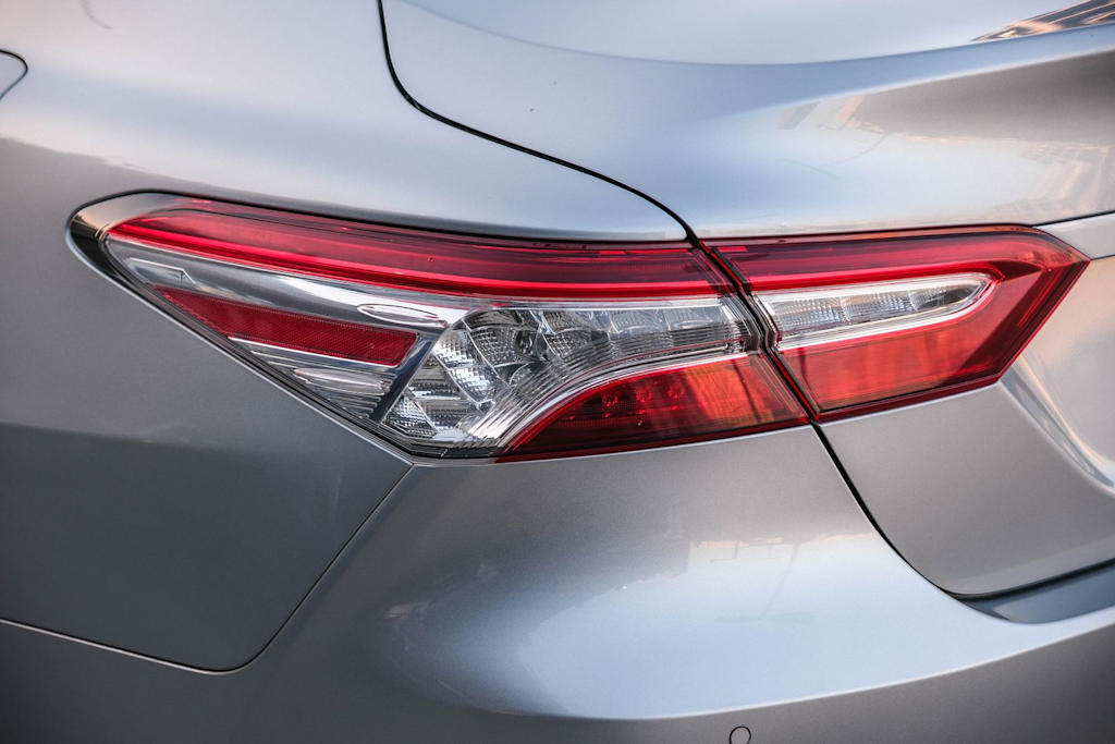 Thumbnail: 2020 Toyota Camry - 19