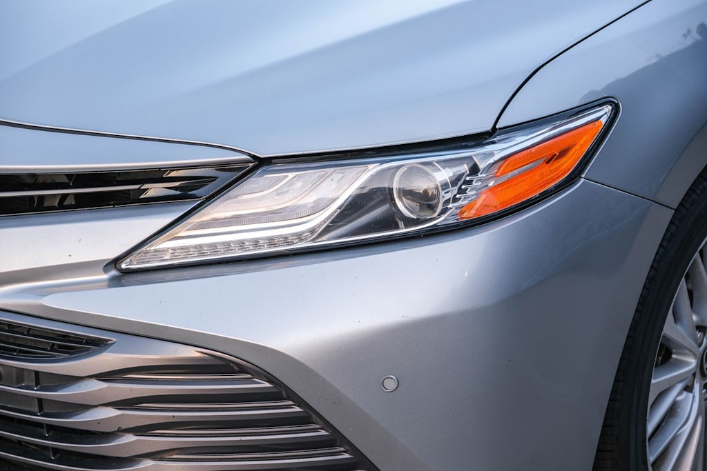 Thumbnail: 2020 Toyota Camry - 23