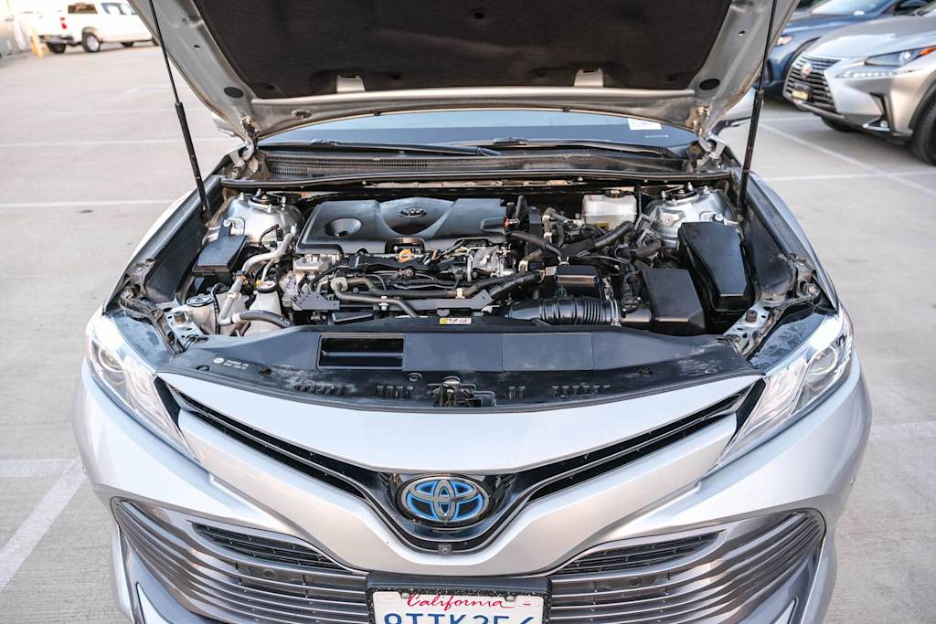 Thumbnail: 2020 Toyota Camry - 8
