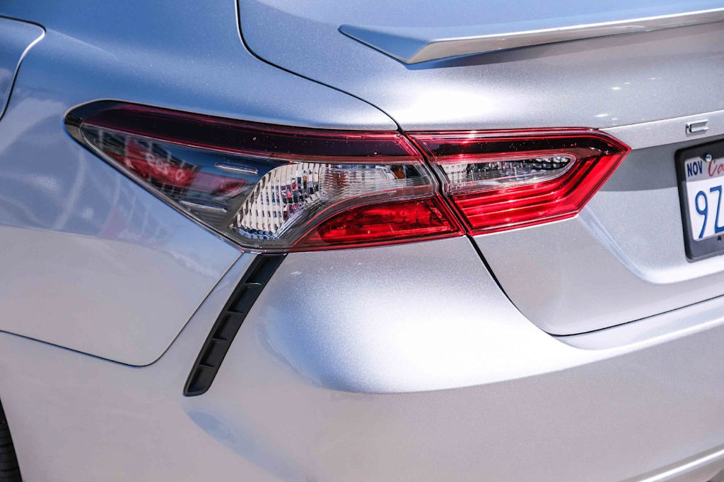 Thumbnail: 2022 Toyota Camry - 17