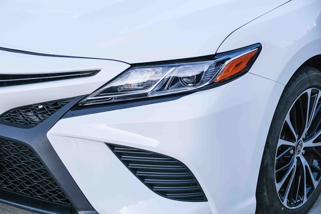 Thumbnail: 2020 Toyota Camry - 23