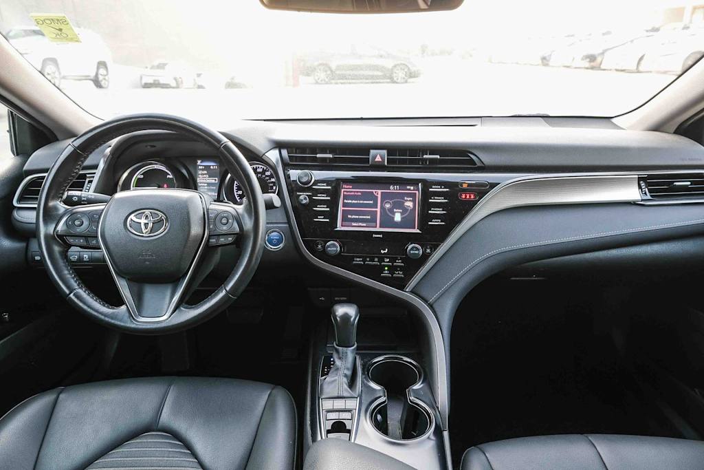 Thumbnail: 2020 Toyota Camry - 8
