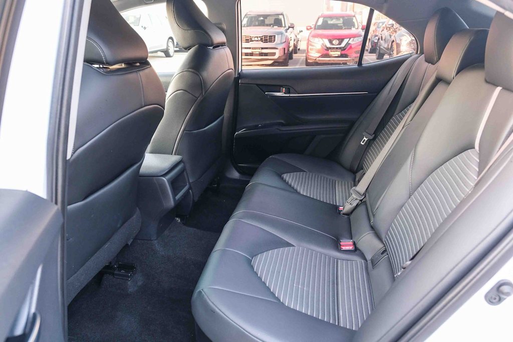 Thumbnail: 2020 Toyota Camry - 11