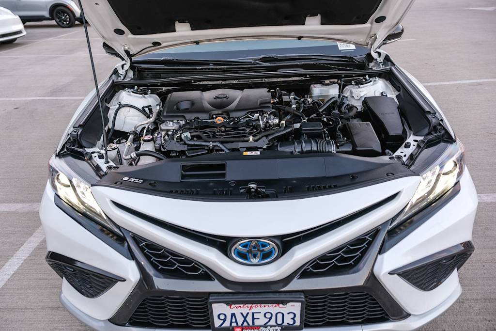 Thumbnail: 2022 Toyota Camry - 8