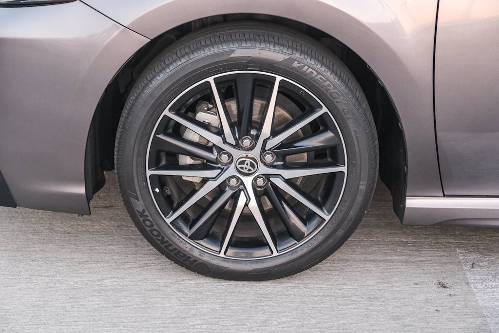 Thumbnail: 2024 Toyota Camry - 20
