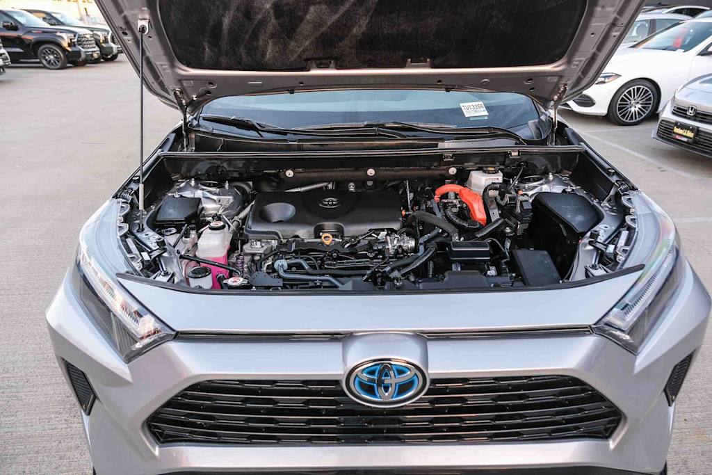 Thumbnail: 2023 Toyota RAV4 - 8