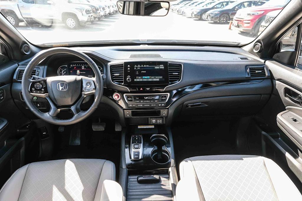 Thumbnail: 2023 Honda Passport - 2