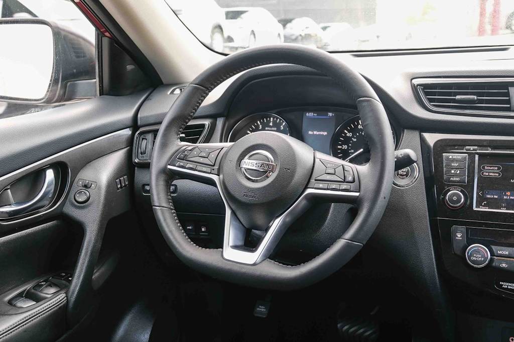Thumbnail: 2018 Nissan Rogue - 9