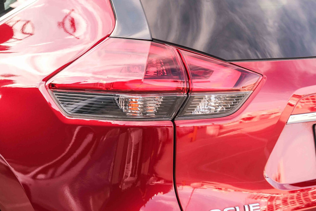 Thumbnail: 2018 Nissan Rogue - 19