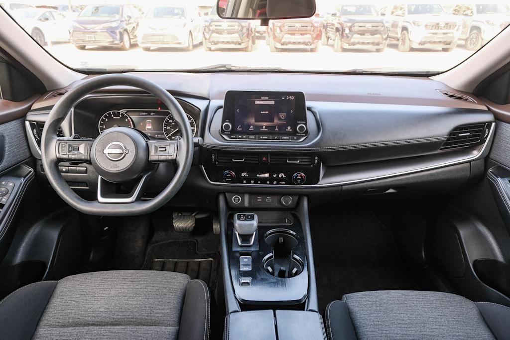 Thumbnail: 2023 Nissan Rogue - 2