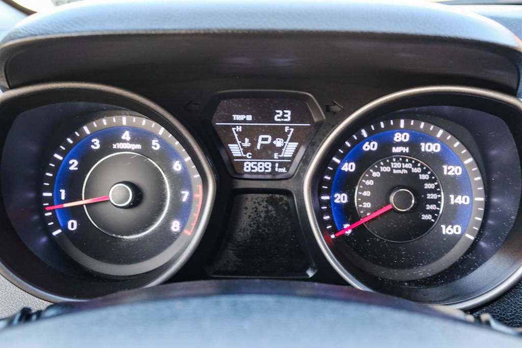 Thumbnail: 2016 Hyundai Elantra - 16