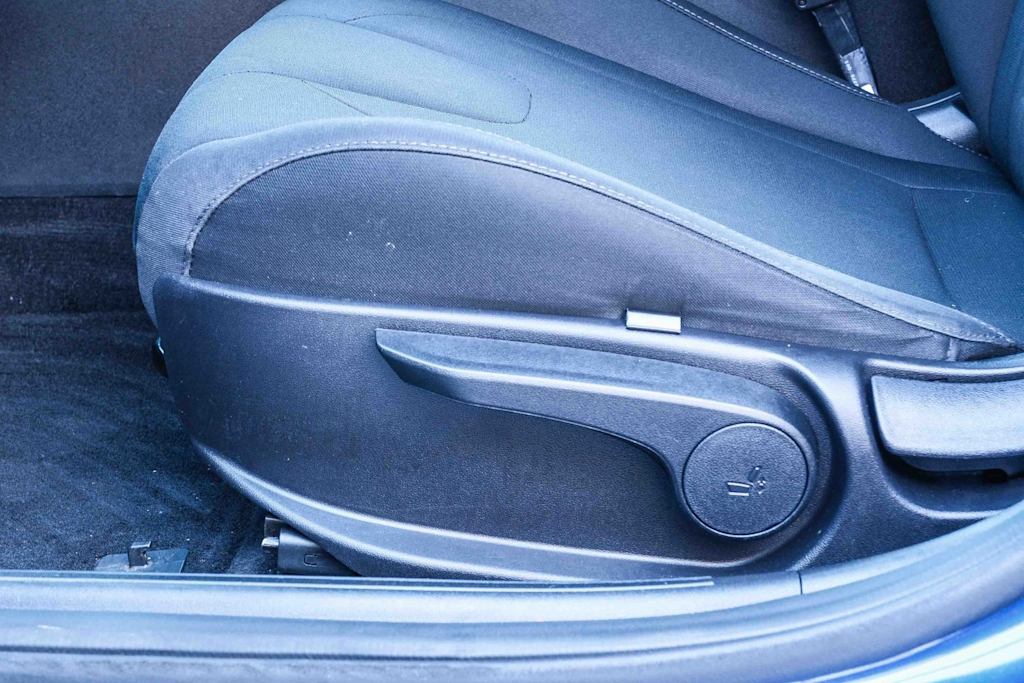 Thumbnail: 2022 Hyundai Elantra - 27