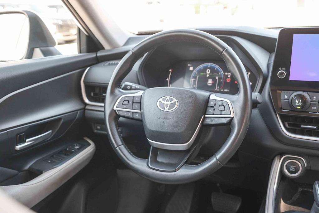 Thumbnail: 2024 Toyota Grand Highlander - 9
