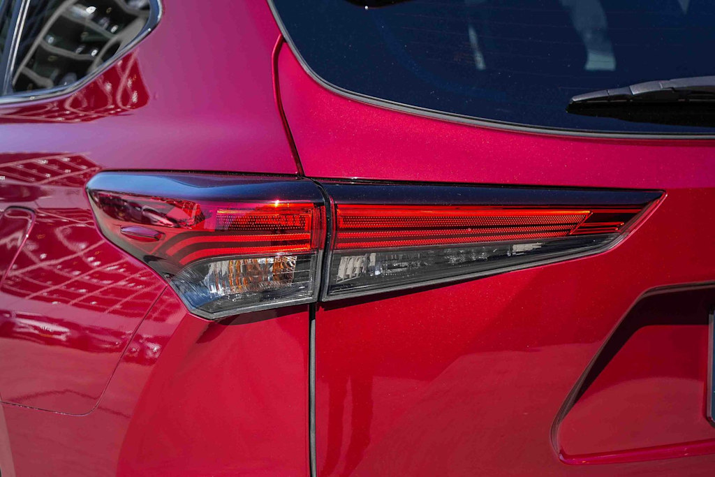 2023 Toyota Highlander XLE - Photo 20