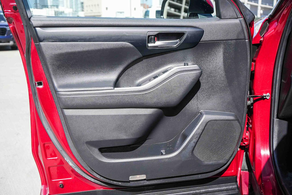 2023 Toyota Highlander XLE - Photo 26