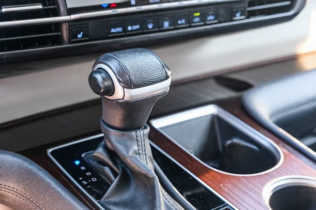Thumbnail: 2024 Toyota Sienna - 27